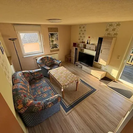 With 2 Bedrooms بيت للعطل